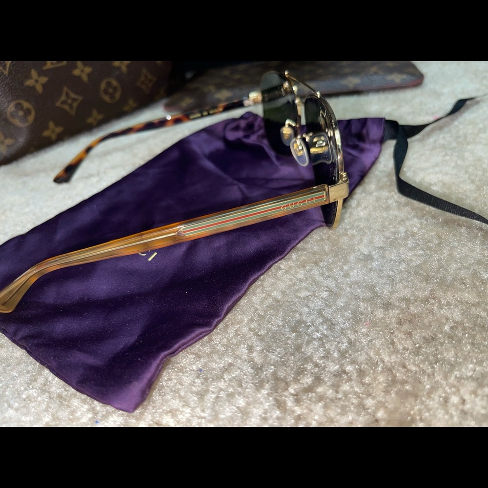 Gucci unisex sunglasses